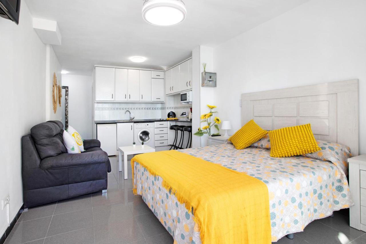 Bulto Carihuela B Lägenhet Torremolinos Exteriör bild